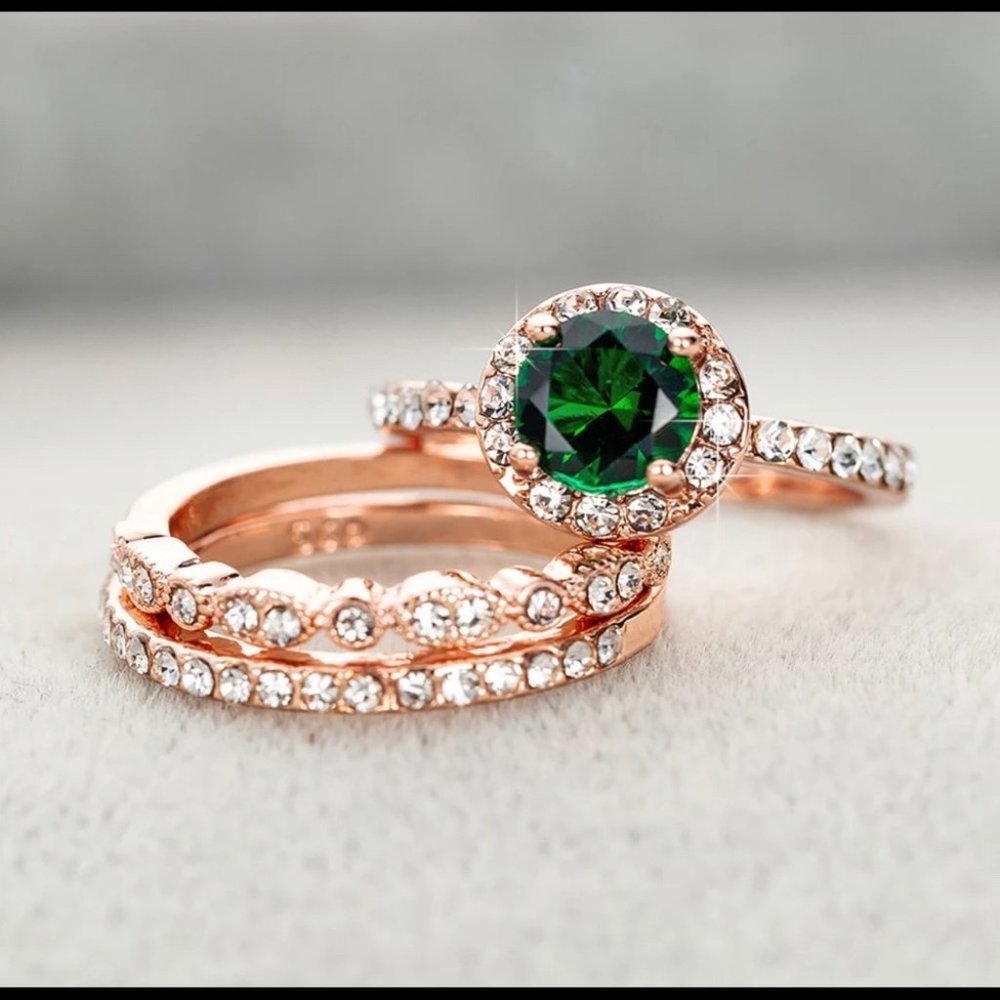 New 18k rose gold green crystal & white diamonds